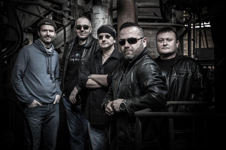 Promo foto s novým zpěvákem / únor 2018